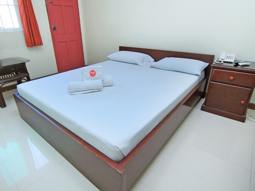 Rumi Apartelle Hotel Angeles Exteriör bild
