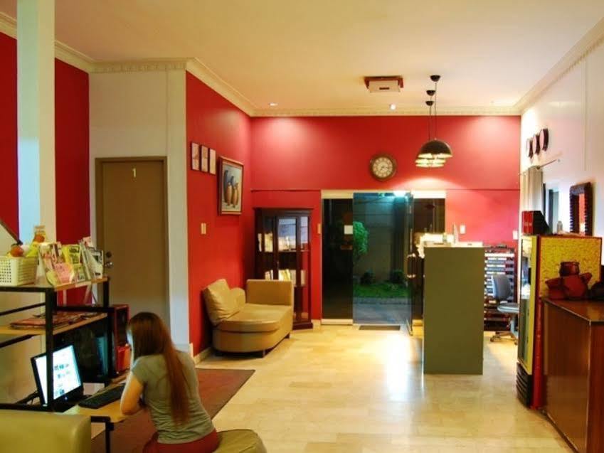 Rumi Apartelle Hotel Angeles Exteriör bild